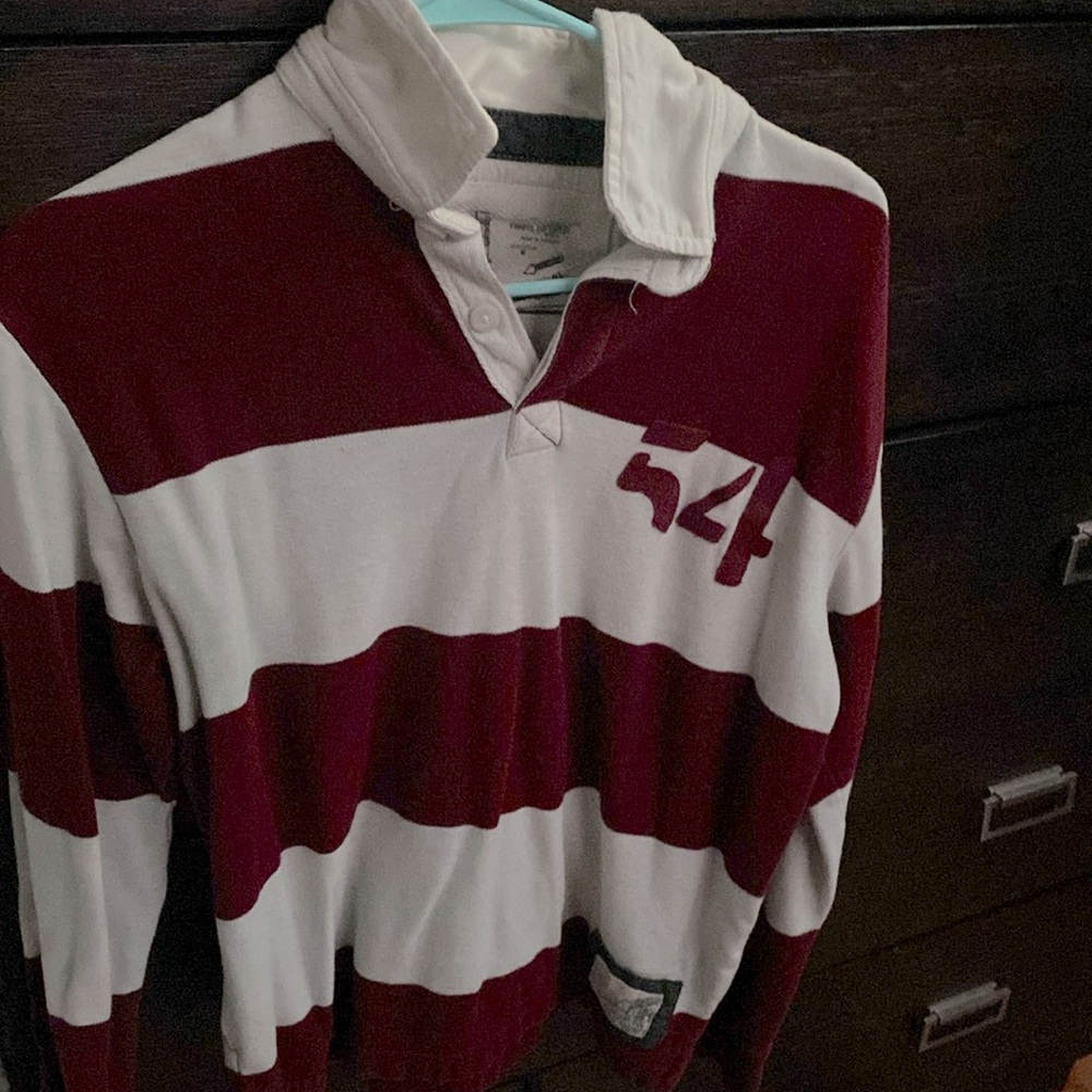 Old navy shirt